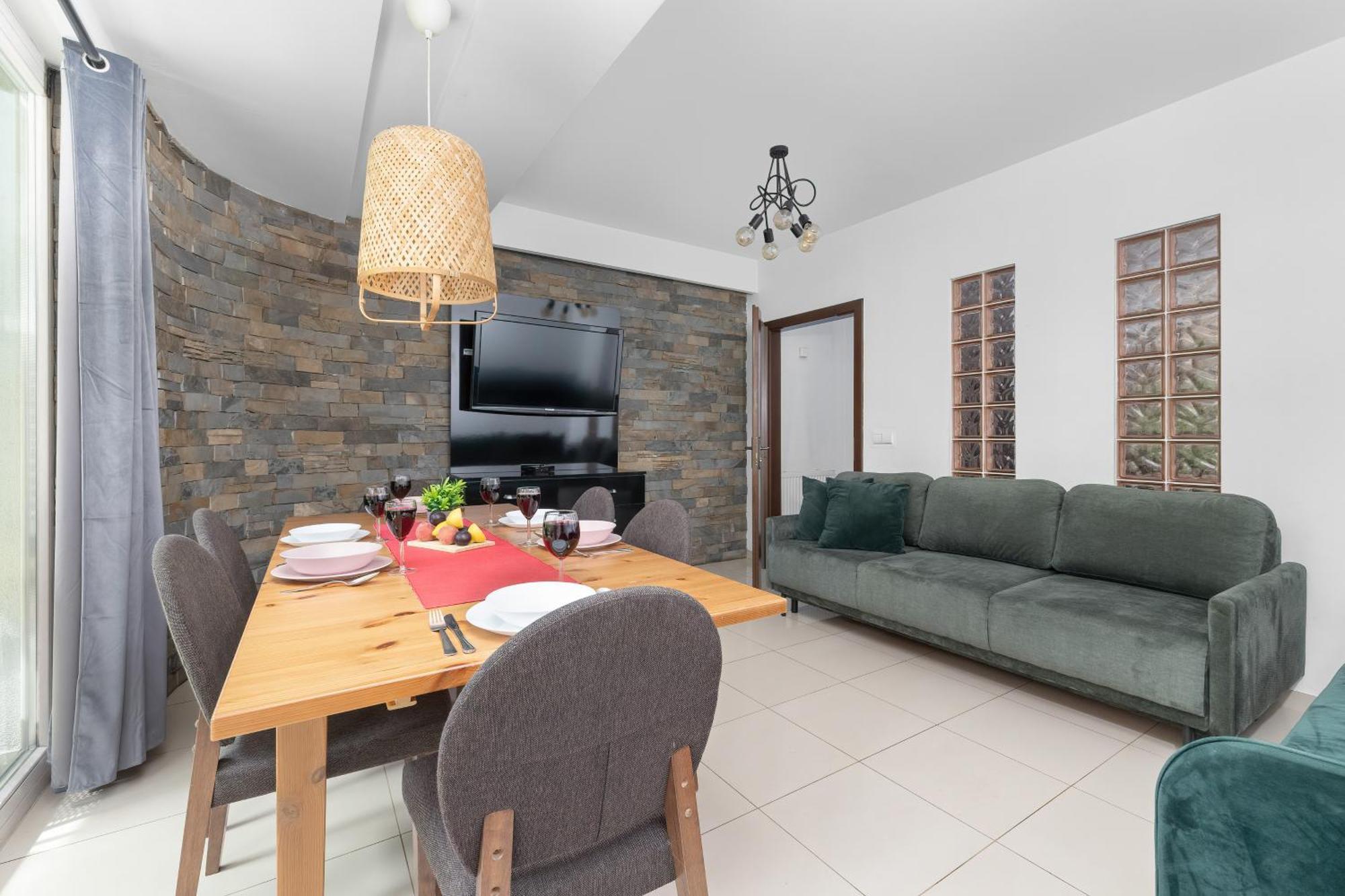 Przestronne Apartamenty W Zakopanem Z Trzema Sypialniami I Parkingiem By Noclegi Renters Luaran gambar