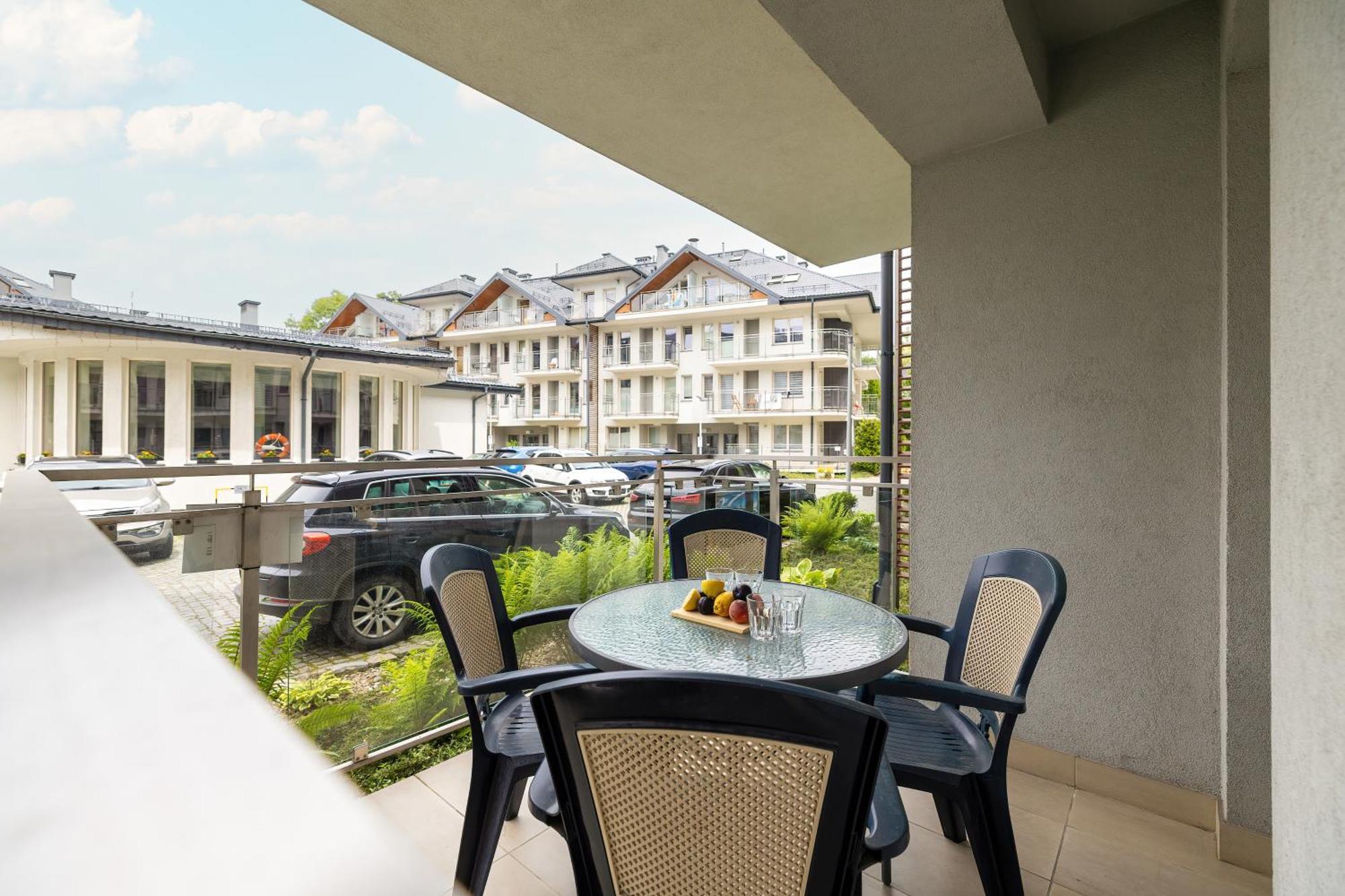 Przestronne Apartamenty W Zakopanem Z Trzema Sypialniami I Parkingiem By Noclegi Renters Luaran gambar
