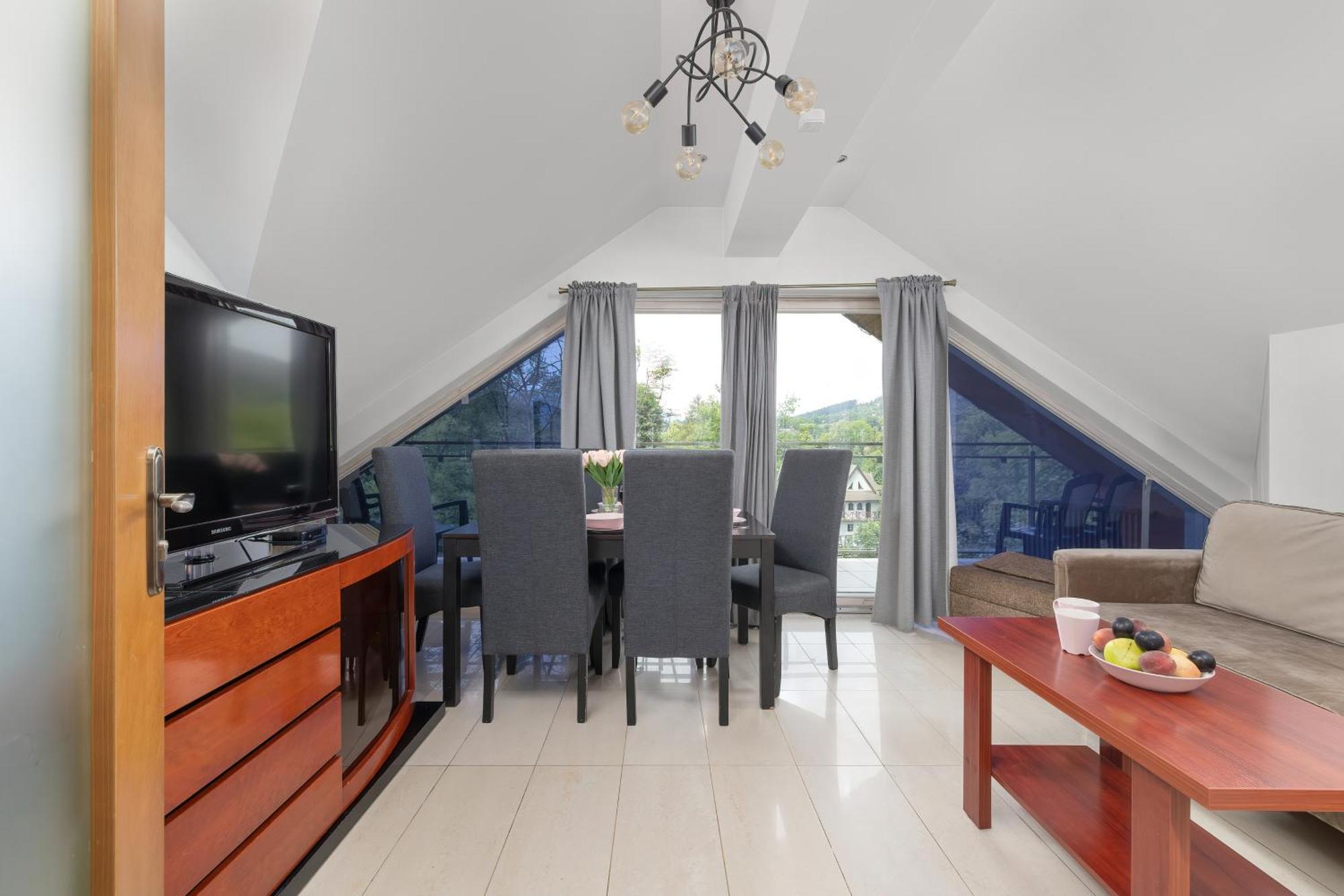 Przestronne Apartamenty W Zakopanem Z Trzema Sypialniami I Parkingiem By Noclegi Renters Luaran gambar