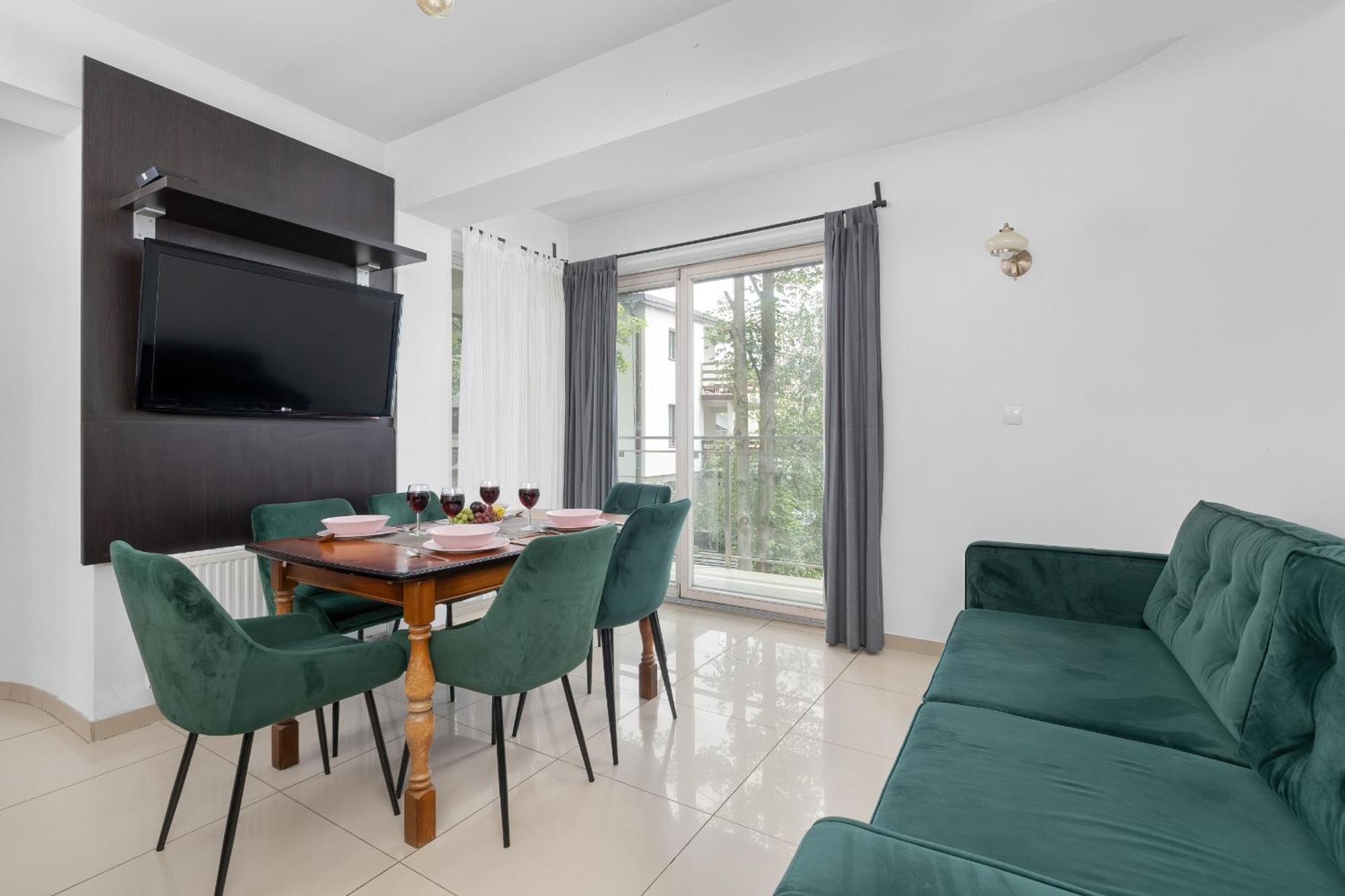 Przestronne Apartamenty W Zakopanem Z Trzema Sypialniami I Parkingiem By Noclegi Renters Luaran gambar